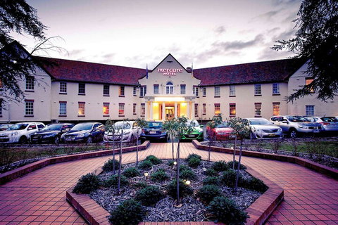 Mercure Canberra - Accommodation Nelson Bay 5