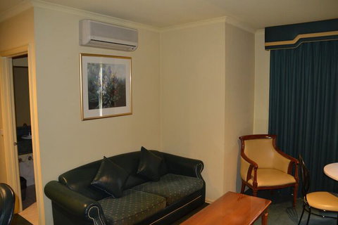 Rowville International Hotel - Accommodation Nelson Bay 7
