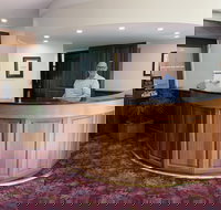 Ensenada Motor Inn and Suites - Accommodation Nelson Bay