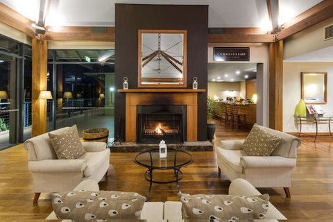 Oaks Cypress Lakes Resort - Accommodation Nelson Bay 2