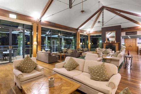 Oaks Cypress Lakes Resort - Accommodation Nelson Bay 1