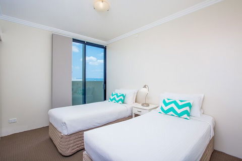 Republic Apartments - Accommodation Nelson Bay 7