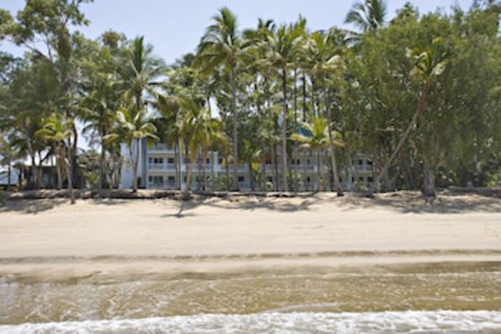 Clifton Beach QLD Accommodation Nelson Bay