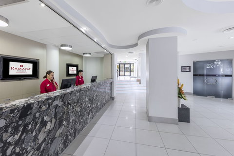 Ramada Resort By Wyndham Golden Beach - Accommodation Nelson Bay 5