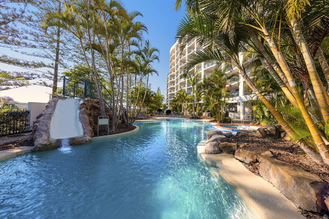 Ramada Resort By Wyndham Golden Beach - Accommodation Nelson Bay 3