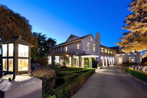 Peppers Mineral Springs Hotel - Accommodation Nelson Bay 2