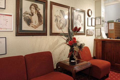Hotel Claremont Guest House - Accommodation Nelson Bay 5