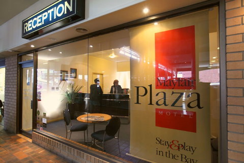 Mayfair Plaza Motel - Accommodation Nelson Bay 0