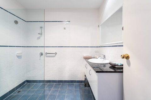 Mayfair Plaza Motel - Accommodation Nelson Bay 4