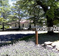 Moore Park Inn - Accommodation Nelson Bay