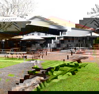 Royal Hotel Singleton - Accommodation Nelson Bay