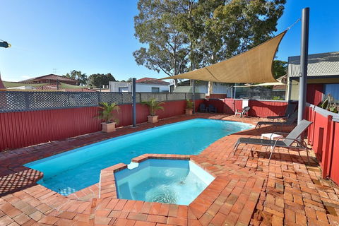 Wentworth Central Motor Inn - Nelson Bay Accommodation.com 3