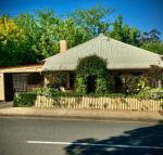 Oats Cottage - Accommodation Nelson Bay
