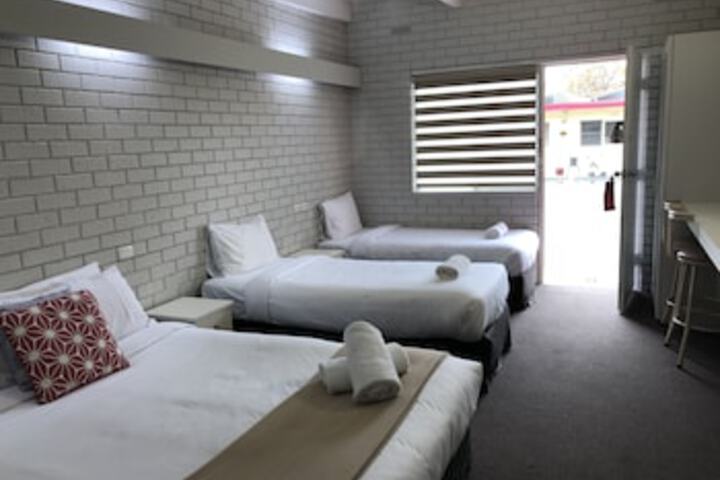 Glenmore VIC Accommodation Nelson Bay