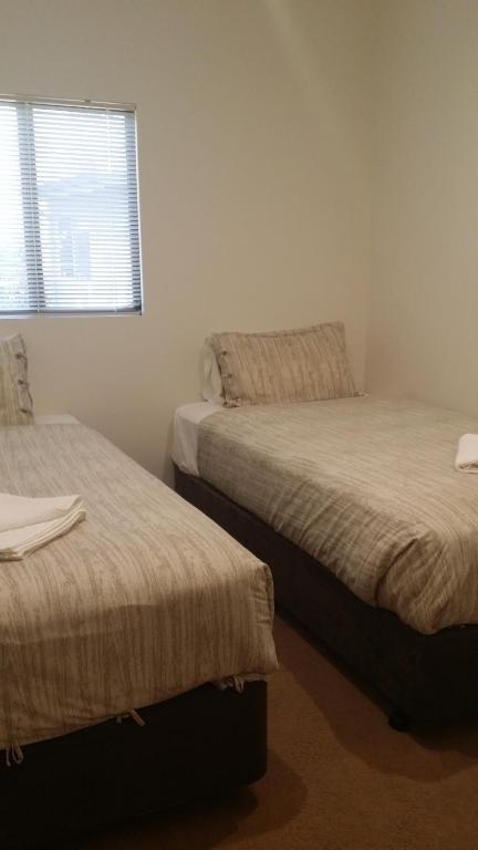 Lilacs Waterfront Villas & Cottages - Accommodation Nelson Bay 4