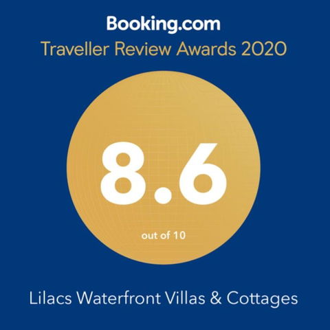 Lilacs Waterfront Villas & Cottages - Accommodation Nelson Bay 5
