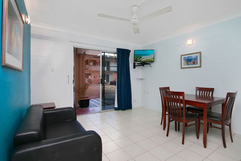 Cairns City Palms - Accommodation Nelson Bay 6