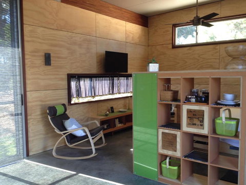 Bed + Bauhaus - Accommodation Nelson Bay 1