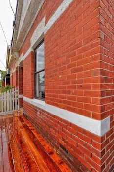 REdTRO House South Yarra - Accommodation Nelson Bay 0