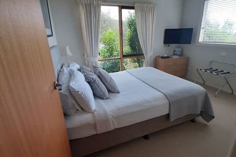 Jackson's Dromana - Accommodation Nelson Bay 3