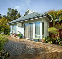 Glenelg on King Bed  Breakfast - Accommodation Nelson Bay