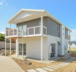 Boomer Beach Retreat Pet Friendly WiFi - Accommodation Nelson Bay