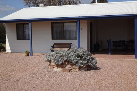 Windana Cottages - Accommodation Nelson Bay 6