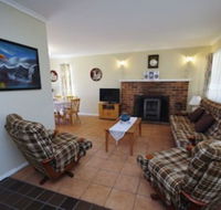 Fravent House - Accommodation Nelson Bay