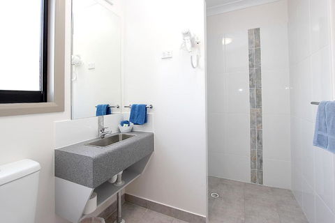 Reef Gardens Motel - Accommodation Nelson Bay 3