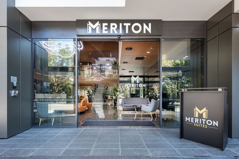 Meriton Suites North Sydney - Accommodation Nelson Bay 0