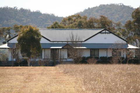 The Farmhouse At Blue Wren Wines - Accommodation Nelson Bay 0