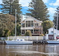 Shearwater House - Accommodation Nelson Bay