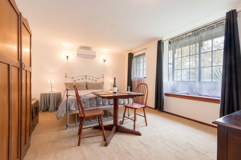 Sienna Lodge - Accommodation Nelson Bay 7