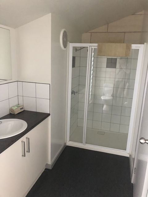 Port Campbell Guesthouse & Flash Packers - Accommodation Nelson Bay 3
