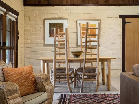 Italian Hill Garden Villa - Accommodation Nelson Bay 6