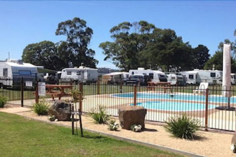 Merimbula Lake Holiday Park - Accommodation Nelson Bay 0