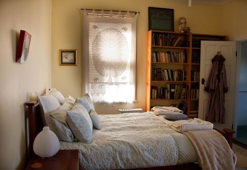 Lottis House - Accommodation Nelson Bay 2