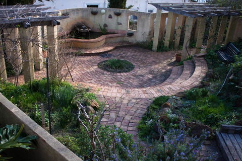 Lottis House - Accommodation Nelson Bay 3