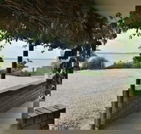 Dutchies Motel Nelson Bay - Nelson Bay Accommodation.com