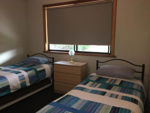 Hamilton - Accommodation Nelson Bay 6