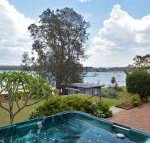 The House on the Lake at Fishing Point Lake Macquarie honestly put the line in  catch fish