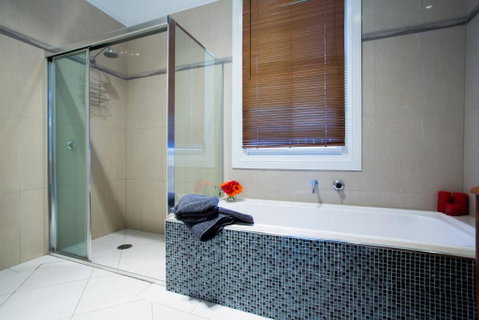 63 The Residence - Accommodation Nelson Bay 2