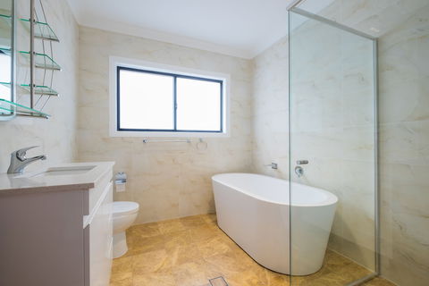 Panania Gemini Lodge - Accommodation Nelson Bay 2