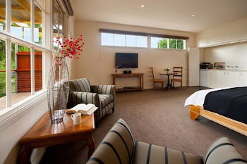 Daylesford House Studio - Accommodation Nelson Bay 0