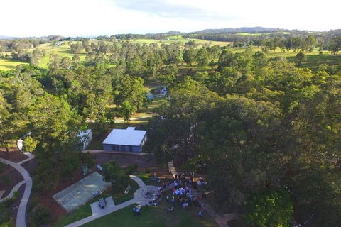 Honeybee Country Accommodation - Accommodation Nelson Bay 3