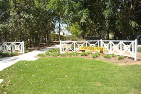 Honeybee Country Accommodation - Accommodation Nelson Bay 1