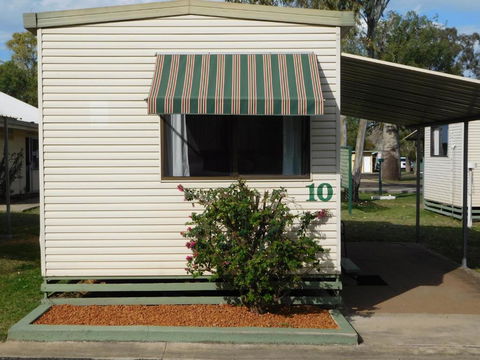 Villa Holiday Park - Accommodation Nelson Bay 3