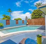 Coolum Waves Pet Friendly Holiday House - Accommodation Nelson Bay