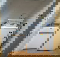 Myer House - Nelson Bay Accommodation.com