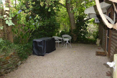 Aldgate Lodge Bed & Breakfast - Accommodation Nelson Bay 4